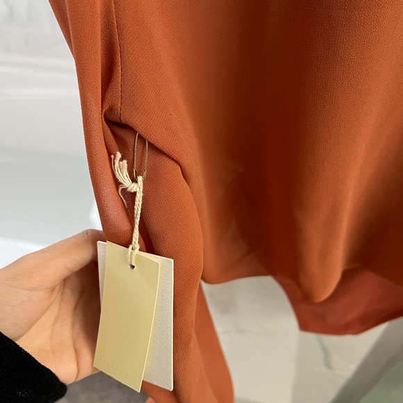 Aritzia BodySuit - Picture 2 of 7